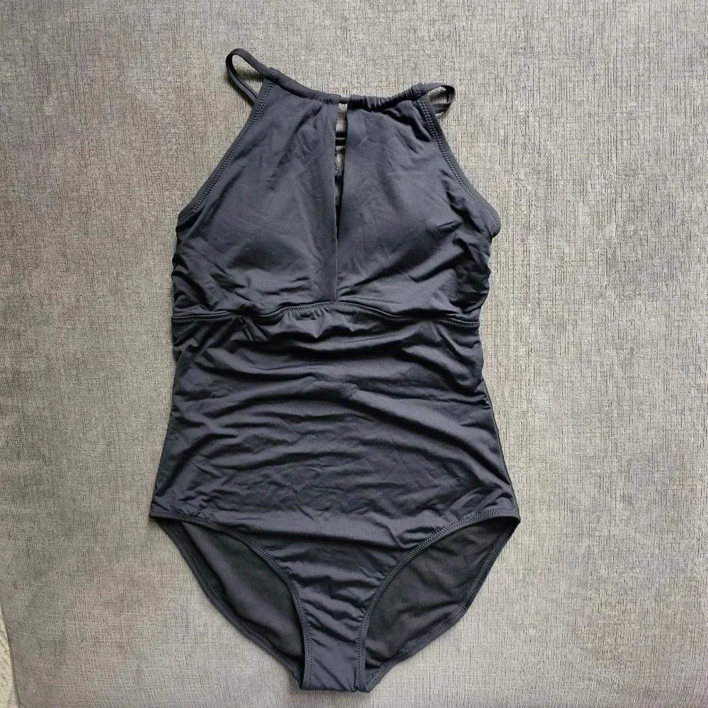 Leilani Horizon High Neck One Piece Strappy Cage Back Black Swimsuit Size 10